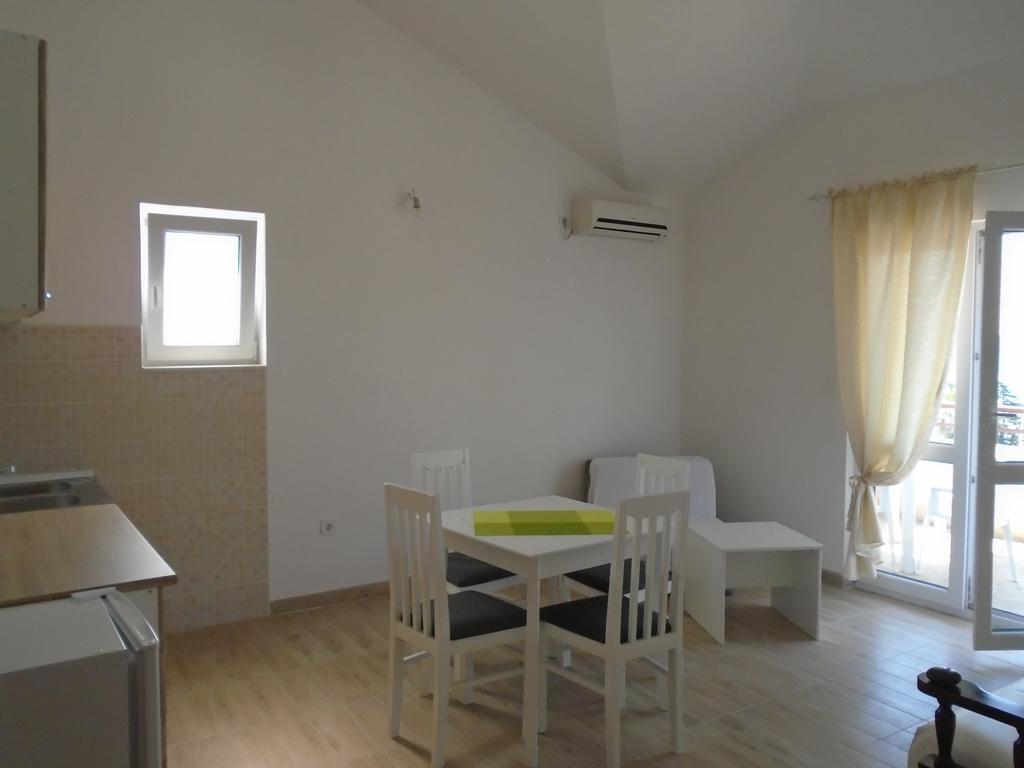 הרצג-נובי Apartments Kanli Kula מראה חיצוני תמונה